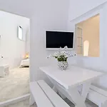 Appartement On An Island & - *