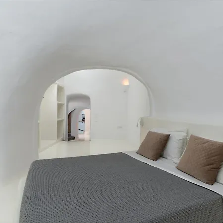 Apartment On An Island & -