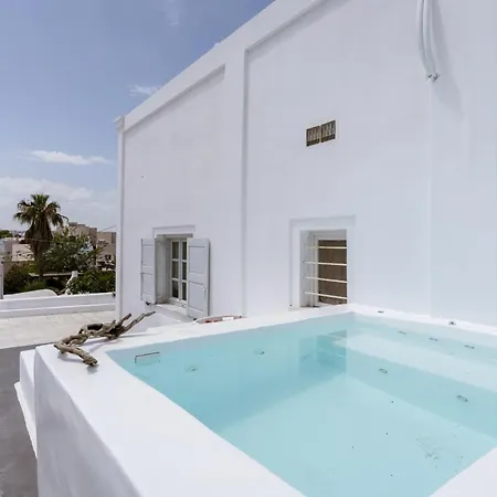 Apartment On An Island & -