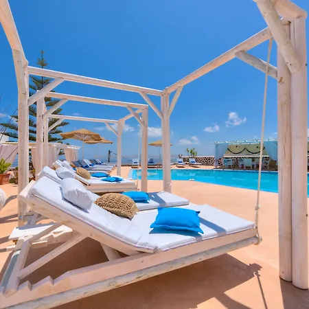 On An Island & - شقة ثيرا