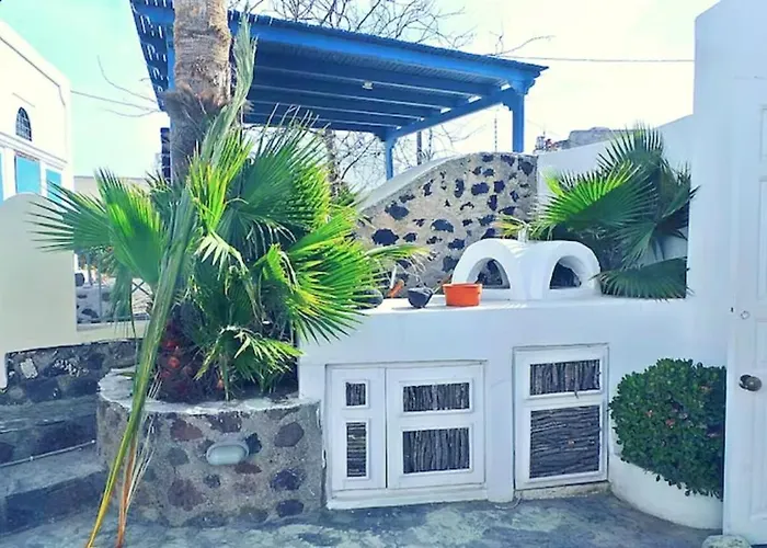 On An Island & - ثيرا