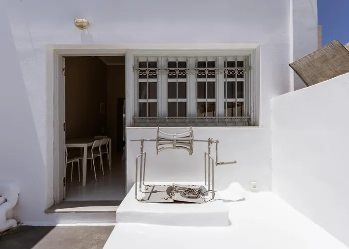 شقة On An Island & -