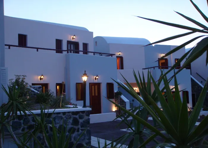 شقة On An Island & - ثيرا