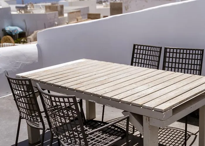 On An Island & - アパート サントリーニ